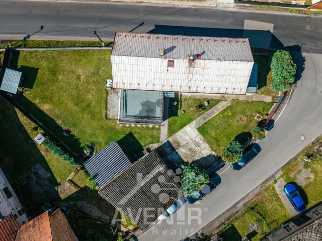 Prodej rodinného domu 222 m², Kovaňská, Katusice