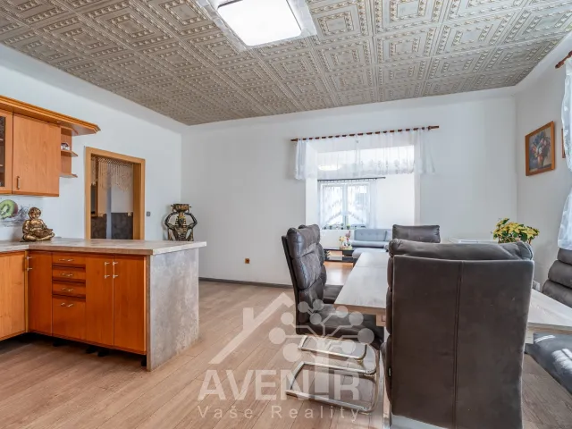 Prodej rodinného domu 222 m², Kovaňská, Katusice