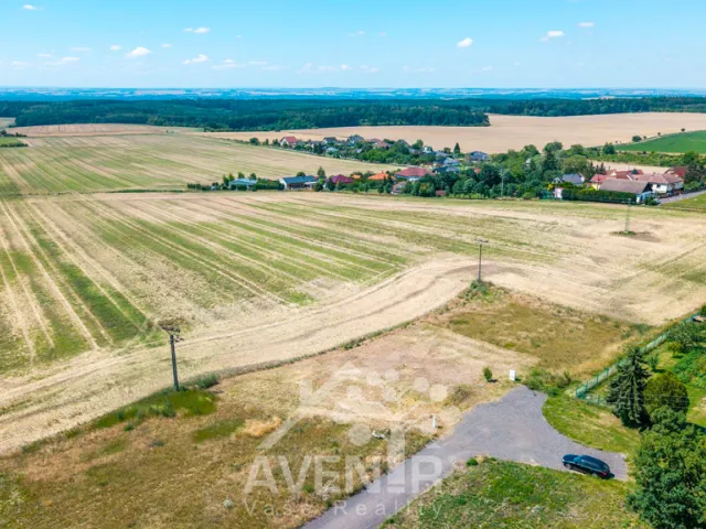 Prodej stavebního pozemku 815 m², Horní Slivno