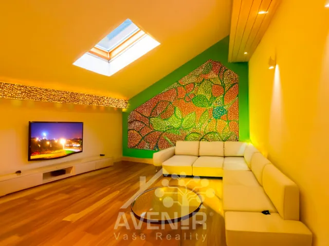 Prodej rodinného domu 399 m², pozemek 164 m², Jirchářská, Železný Brod