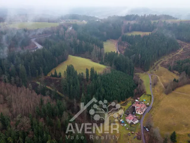 Prodej rodinného domu 244 m², pozemek 1336 m², BozkovProdej rodinného domu 244 m², pozemek 1336 m², Bozkov