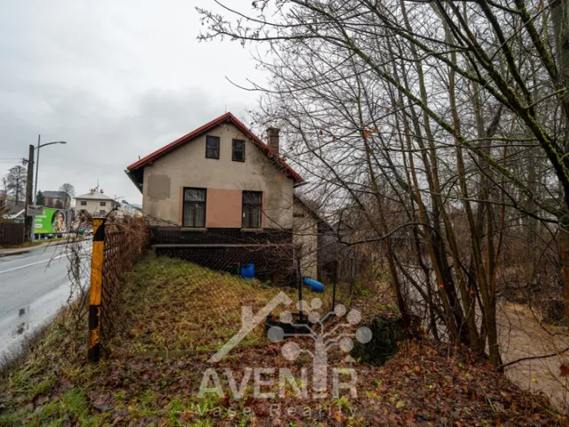 Prodej rodinného domu 90 m², pozemek 158 m², Semily - Podmoklice