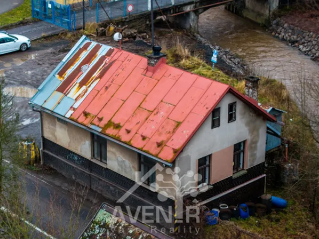 Prodej rodinného domu 90 m², pozemek 158 m², Semily - Podmoklice