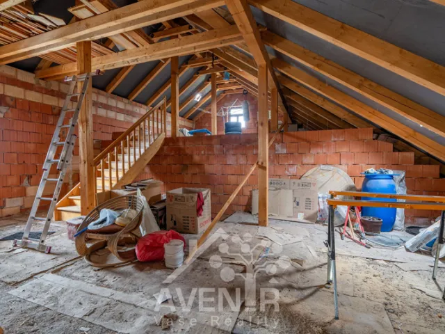 Prodej rodinného domu 244 m², pozemek 1336 m², Vysocká, Semily