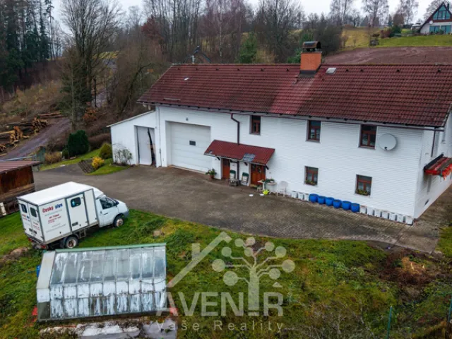 Prodej rodinného domu 244 m², pozemek 1336 m², Vysocká, Semily