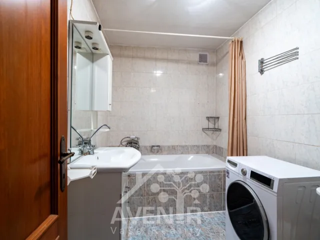 Prodej rodinného domu 244 m², pozemek 1336 m², Vysocká, Semily