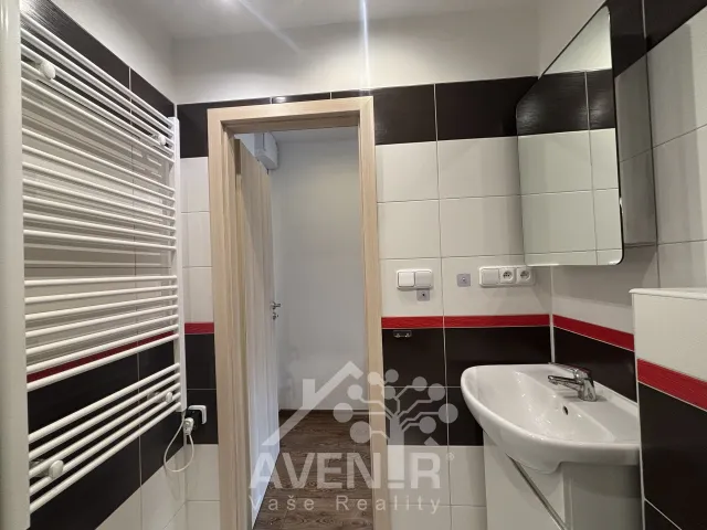 Pronájem bytu 1+1 36 m², Poštovní, Desná - Desná II