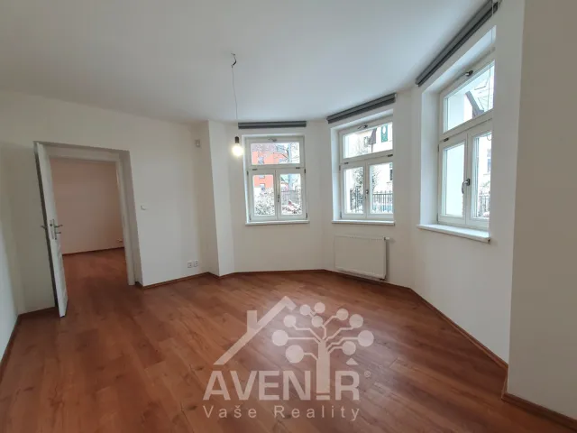Pronájem bytu 4+kk 80 m², 28. října, Jablonec nad Nisou