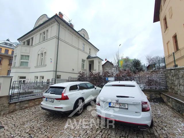 Pronájem bytu 4+kk 80 m², 28. října, Jablonec nad Nisou