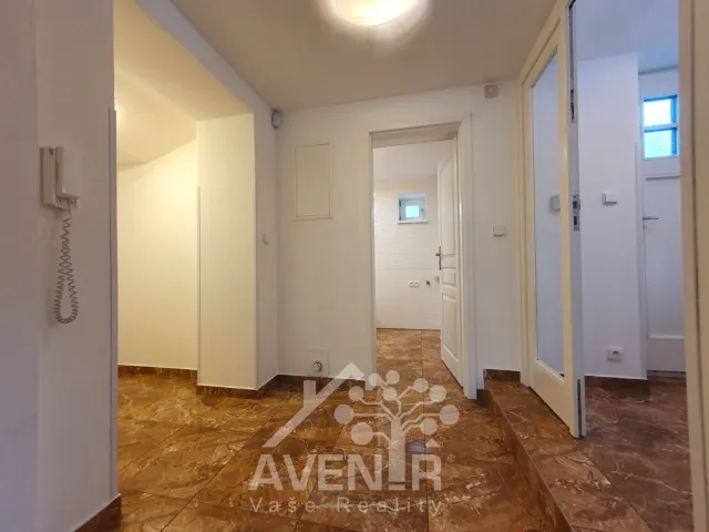 Pronájem bytu 4+kk 80 m², 28. října, Jablonec nad Nisou