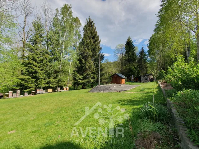 Prodej stavebního pozemku 1 891 m², Mníšek