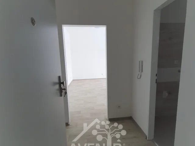 Pronájem bytu 1+kk 29 m², Saskova, Jablonec nad Nisou