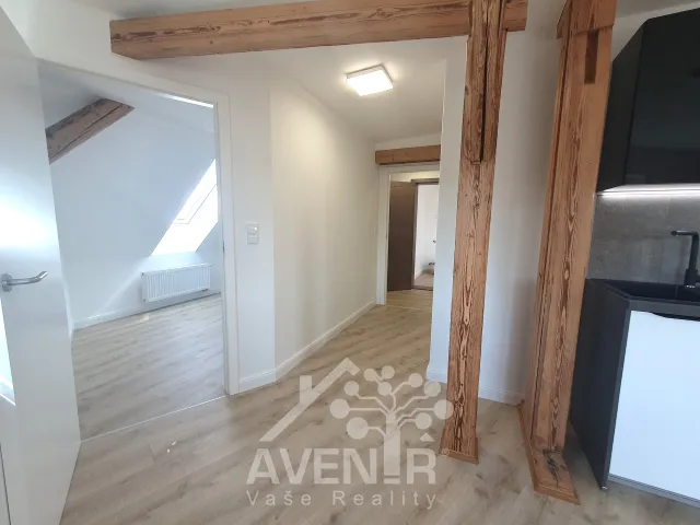 Prodej bytu 1+kk 61 m², Anenské náměstí, Jablonec nad Nisou