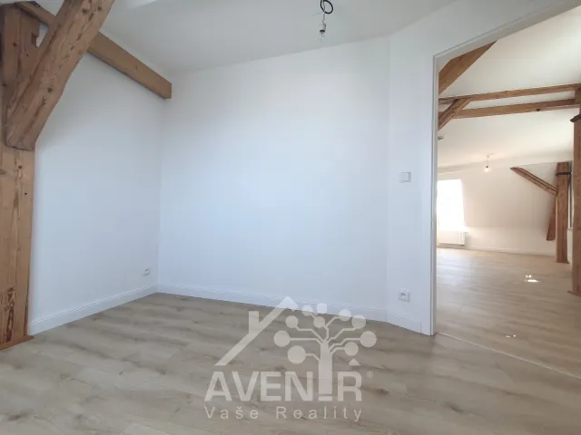 Prodej bytu 1+kk 61 m², Anenské náměstí, Jablonec nad Nisou