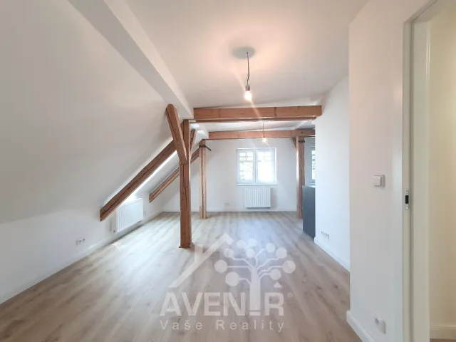 Prodej bytu 1+kk 59 m², Anenské náměstí, Jablonec nad Nisou