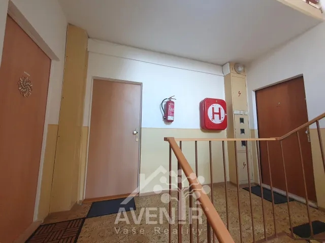 Pronájem bytu 1+kk 20 m², Na Výšině, Jablonec nad Nisou