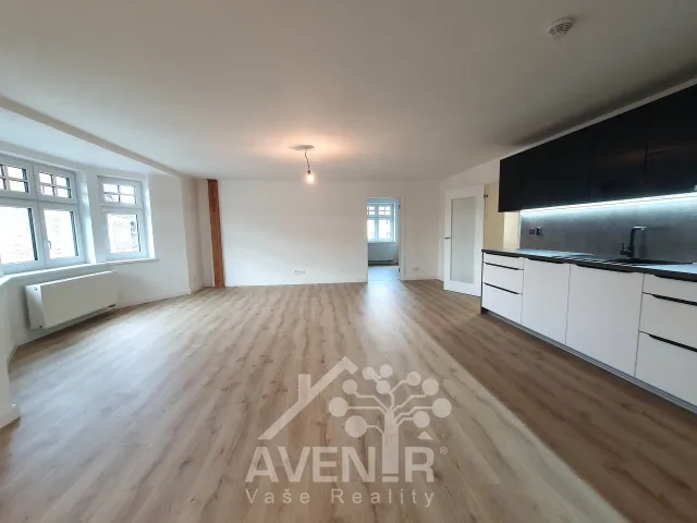 Prodej bytu 3+kk 84 m², Anenské náměstí, Jablonec nad Nisou