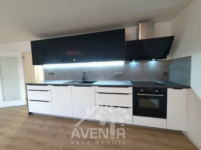 Prodej bytu 3+kk 84 m², Anenské náměstí, Jablonec nad Nisou