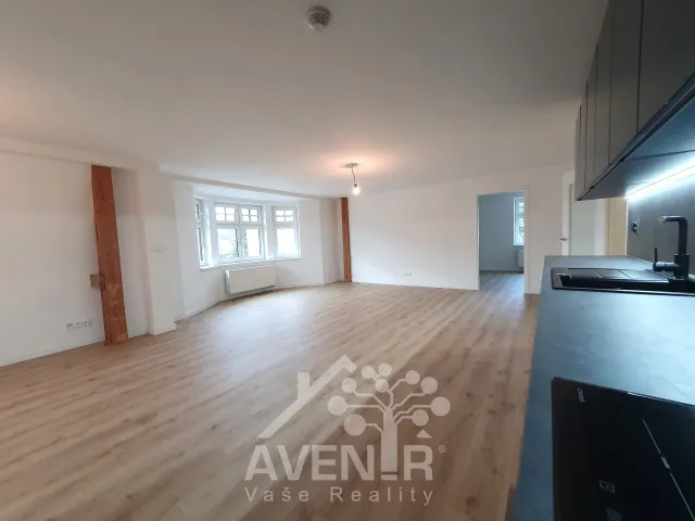 Prodej bytu 3+kk 84 m², Anenské náměstí, Jablonec nad Nisou