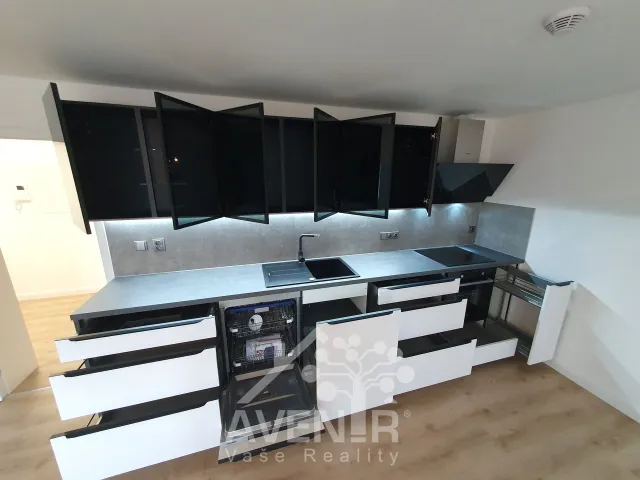 Prodej bytu 3+kk 84 m², Anenské náměstí, Jablonec nad Nisou