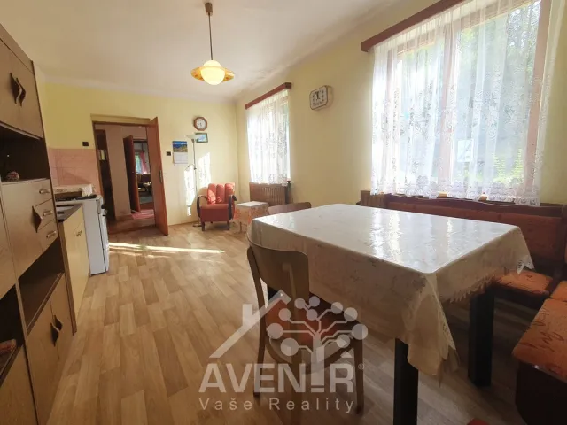 Prodej rodinného domu 136 m², pozemek 8580 m², Lučany nad Nisou