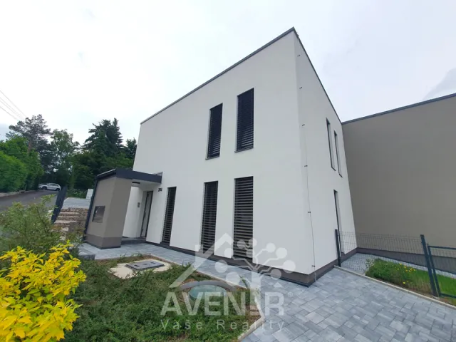 Pronájem bytu 4+kk 90 m², Myslbekova, Stráž nad Nisou