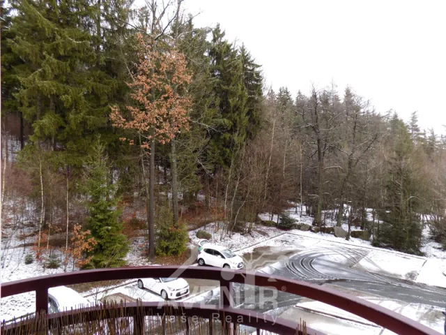 Pronájem bytu 1+kk 43 m², Široká, Jablonec nad Nisou - Proseč nad NisouPronájem bytu 1+kk 43 m², Široká, Jablonec nad Nisou - Proseč nad Nisou