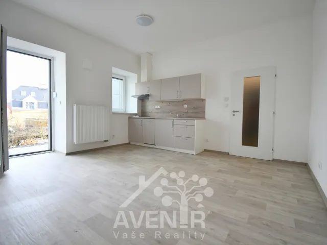 Pronájem bytu 1+kk 29 m², Saskova, Jablonec nad Nisou