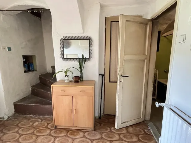 Prodej rodinného domu 90 m², pozemek 1 074 m²