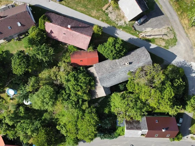 Prodej rodinného domu 90 m², pozemek 1 074 m²