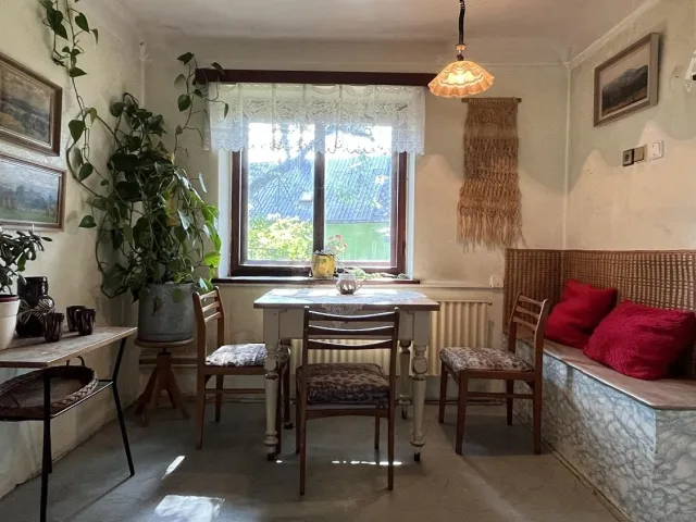 Prodej rodinného domu 90 m², pozemek 1 074 m²
