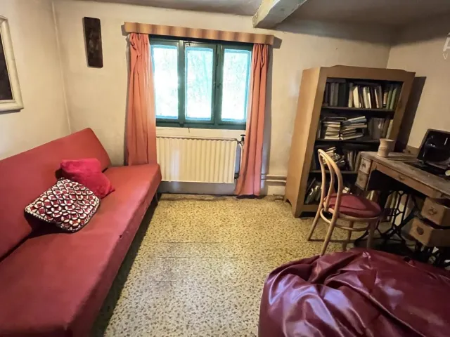 Prodej rodinného domu 90 m², pozemek 1 074 m²