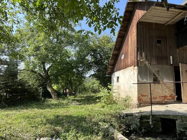 Prodej rodinného domu 90 m², pozemek 1 074 m²