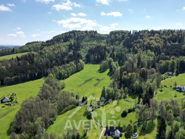Prodej stavebního pozemku 2 285 m², Háje nad Jizerou, okres Semily