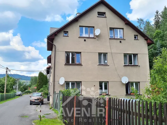 Pronájem bytu 2+kk 45 m² (Podkrovní) Plavy - Haratice, okres Jablonec nad Nisou