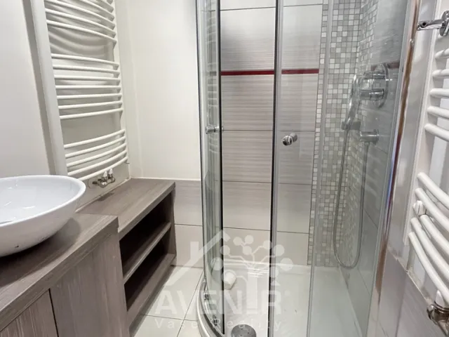 Pronájem bytu 2+kk 45 m² (Podkrovní) Plavy - Haratice, okres Jablonec nad Nisou