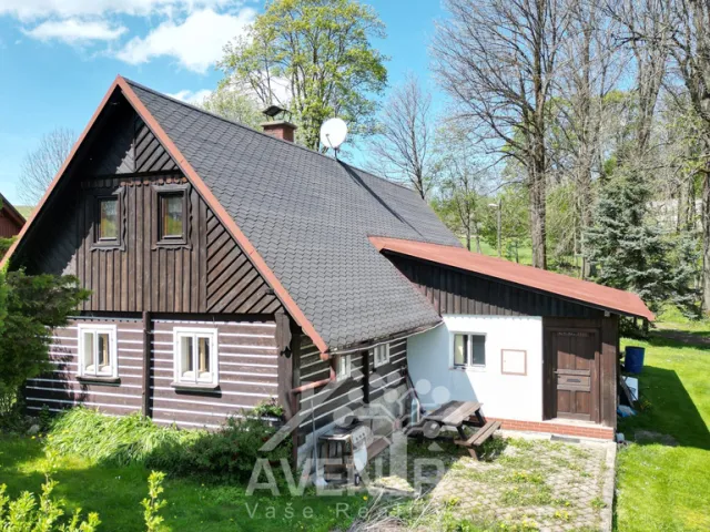 Prodej rodinného domu 160 m², pozemek 6 918 m² Roprachtice, okres Semily