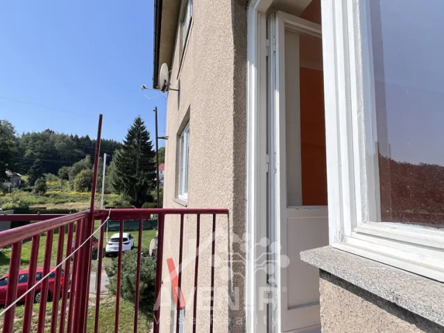 Prodej bytu 2+1 56 m², Náchodská, Velké Poříčí