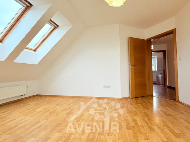 Prodej rodinného domu 213 m², pozemek 1 641 m², Březová, Trutnov - Dolní Staré Město