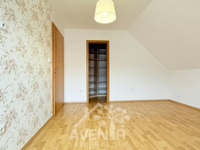 Prodej rodinného domu 213 m², pozemek 1 641 m², Březová, Trutnov - Dolní Staré Město