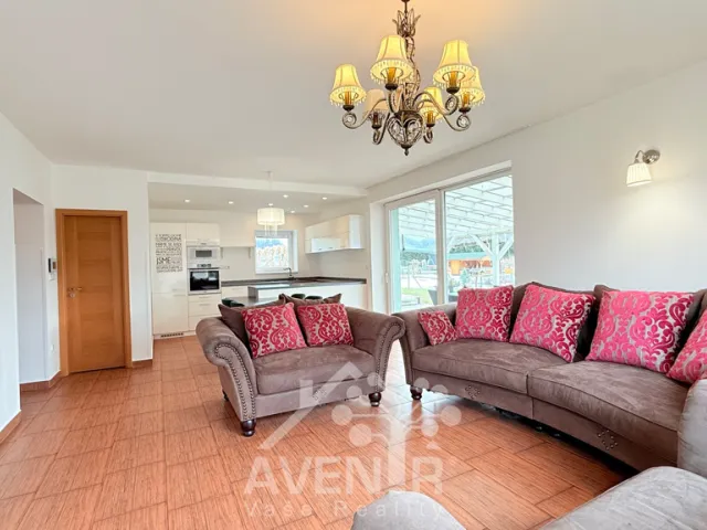 Prodej rodinného domu 213 m², pozemek 1 641 m², Březová, Trutnov - Dolní Staré Město