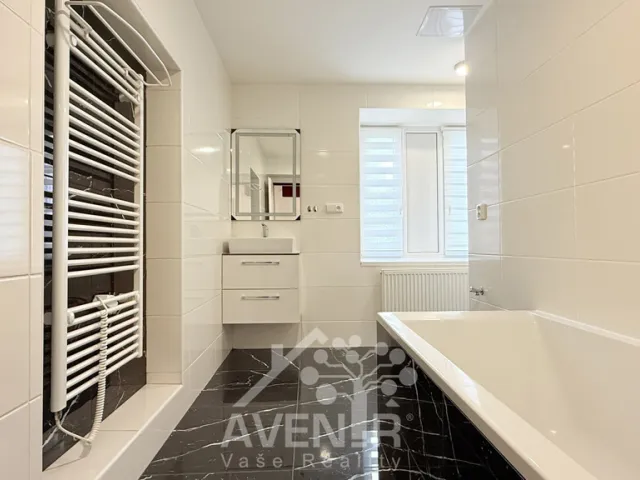 Prodej bytu 2+kk 55 m², Větrná, Broumov - Nové Město