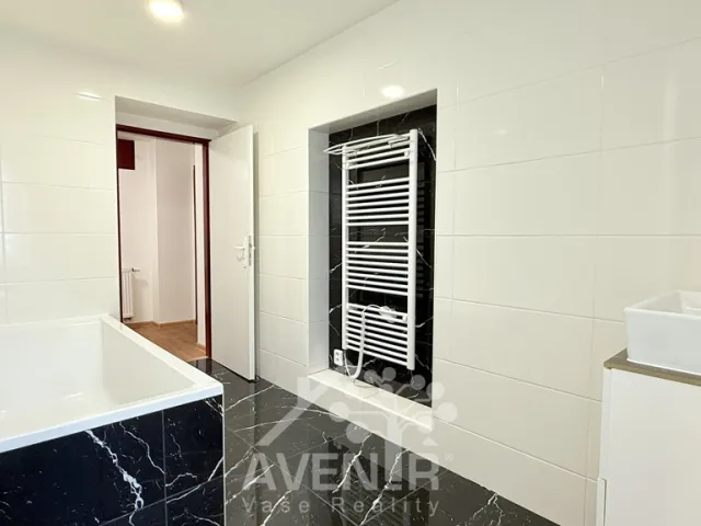 Prodej bytu 2+kk 55 m², Větrná, Broumov - Nové Město