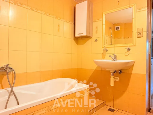 Prodej rodinného domu 215 m², pozemek 454 m²