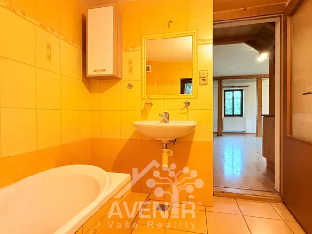 Prodej rodinného domu 215 m², pozemek 454 m²