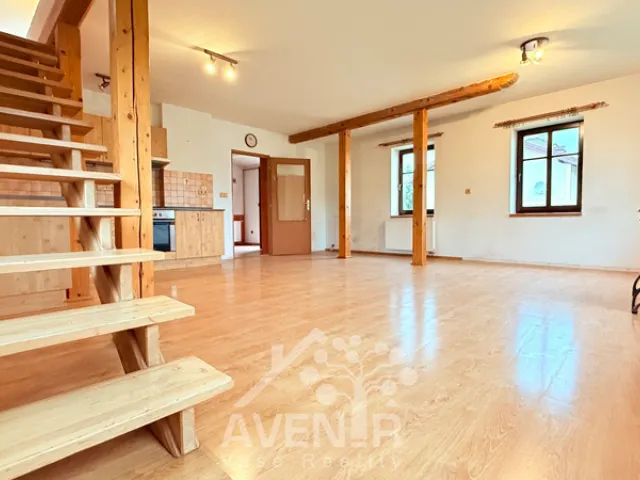 Prodej rodinného domu 215 m², pozemek 454 m²
