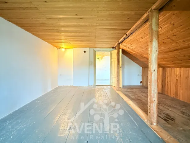 Prodej rodinného domu 215 m², pozemek 454 m²