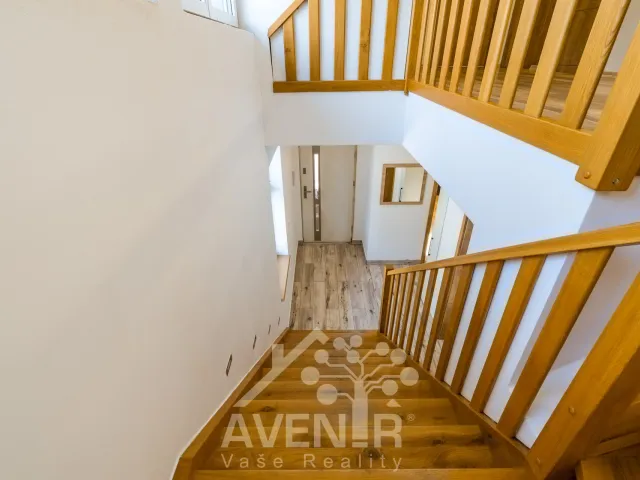 Prodej rodinného domu 200 m², pozemek 2424 m², Josefův Důl