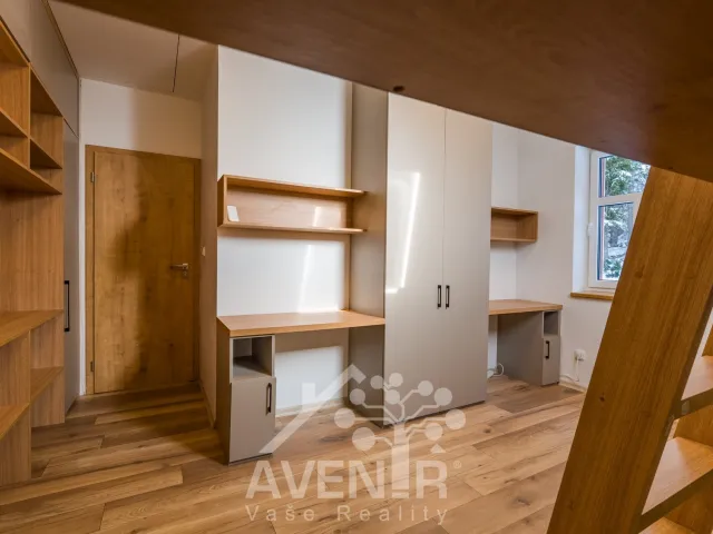 Prodej rodinného domu 200 m², pozemek 2424 m², Josefův Důl