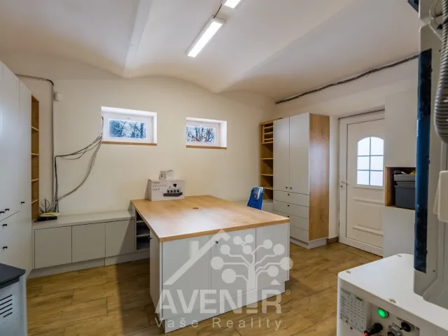 Prodej rodinného domu 200 m², pozemek 2424 m², Josefův Důl